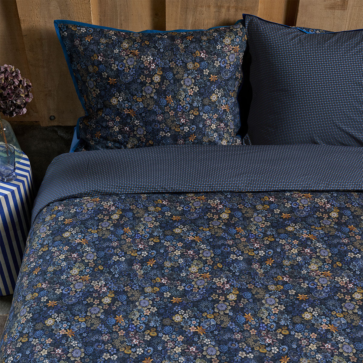 PIP Studio Tutti i Fiori Dark Blue Cotton Quilt Cover Set King V442-HIN-QUILTCS-TUTTIIFIORI-DARKBLUE-KI