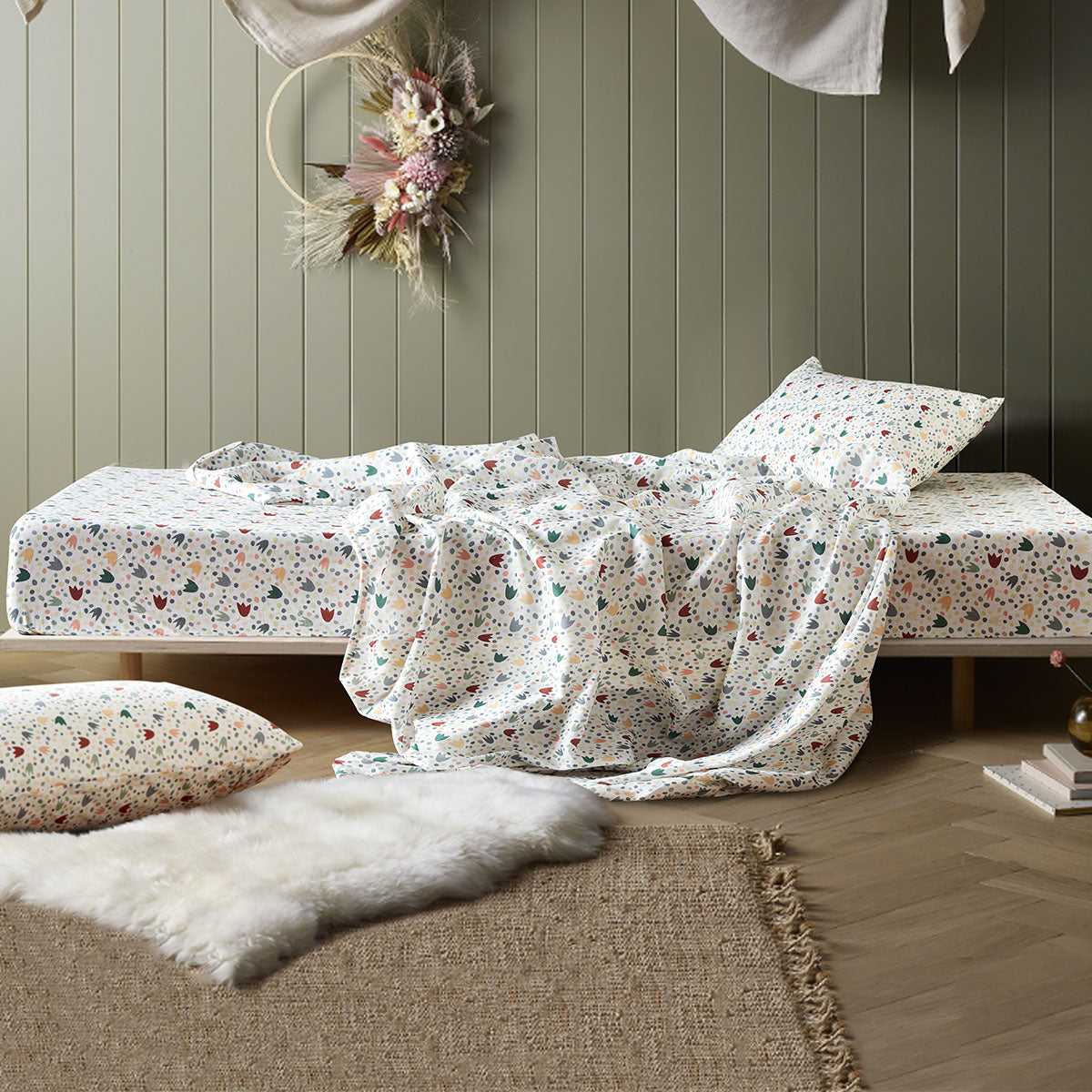 Happy Kids Dino Mania Green Cotton Sheet Set King Single V442-HIN-SHEETS-DINOMANIA-GREEN-KS