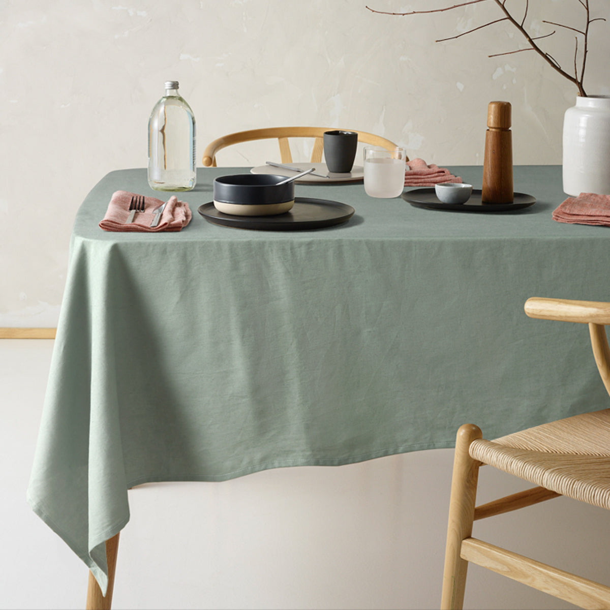 Vintage Design Homewares Helm Green Washed Linen Cotton Tablecloth 180cm Diameter Round V442-HIN-TABLEC-HELMLINENC180CM-GREEN-RD