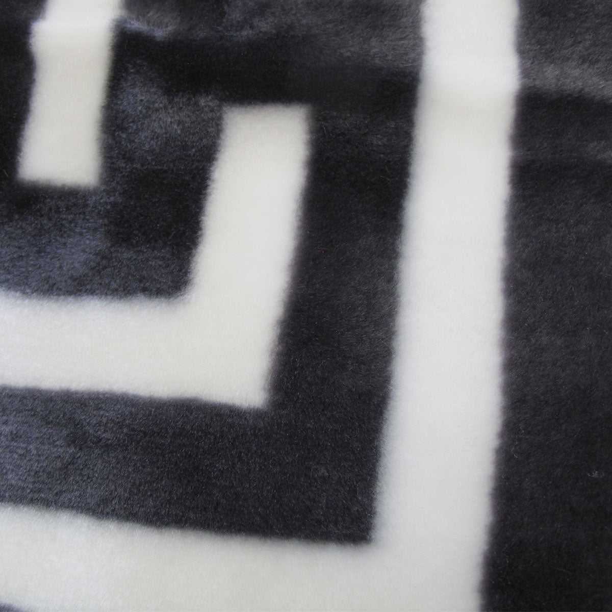 Bloomington 800GSM Greek Key Charcoal Winter Premium Quality 1 Ply Mink Blanket Queen V442-IDC-BLANKET-800GSMGREEKKEY-CHARCOAL-QS