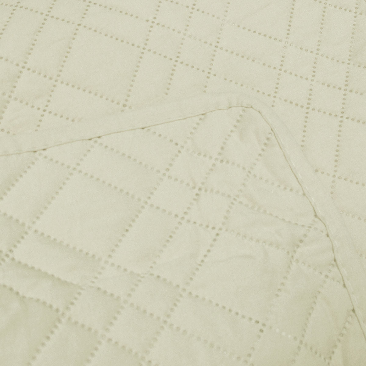 Jane Barrington Morris Light Cream Ultrasonic Embossed Lightly Quilted Reversible Coverlet Set King V442-IDC-COVERLETS-MORRIS-LIGHTCREAM-KI