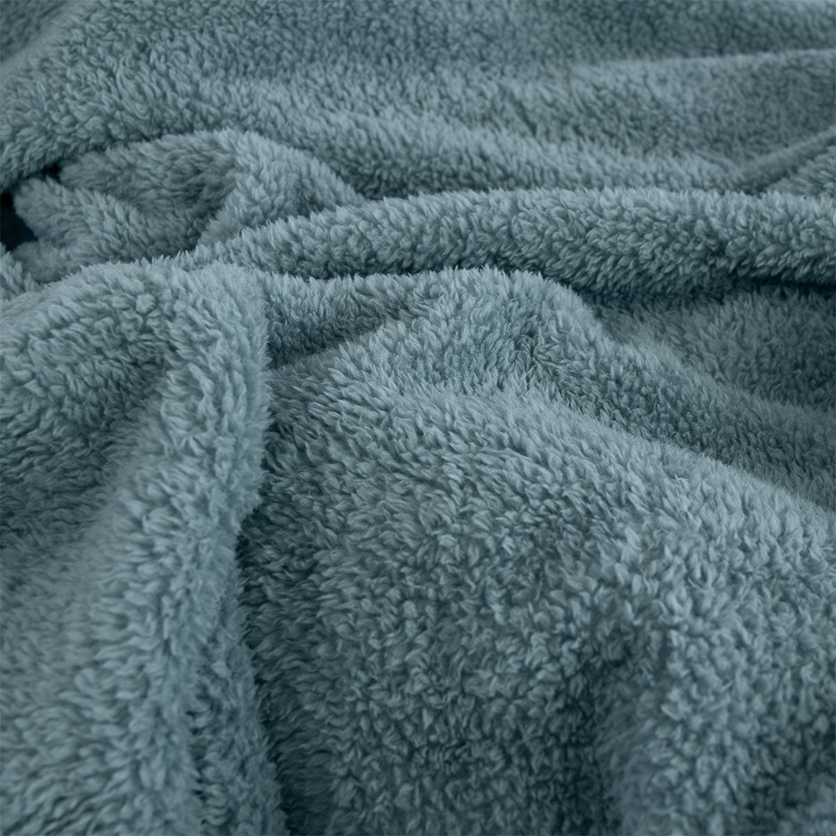 Ardor Teddy Sea Mist Ultra Soft Cozy Fleece Blanket Queen V442-INT-BLANKET-TEDDY-SEAMIST-QS