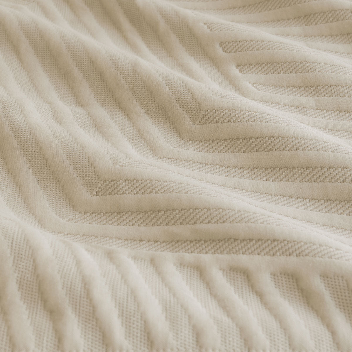 Ardor Alton Linen Jacquard Embossed Texture Geo Quilt Cover Set Queen V442-INT-QUILTCS-ALTON-LINEN-QS