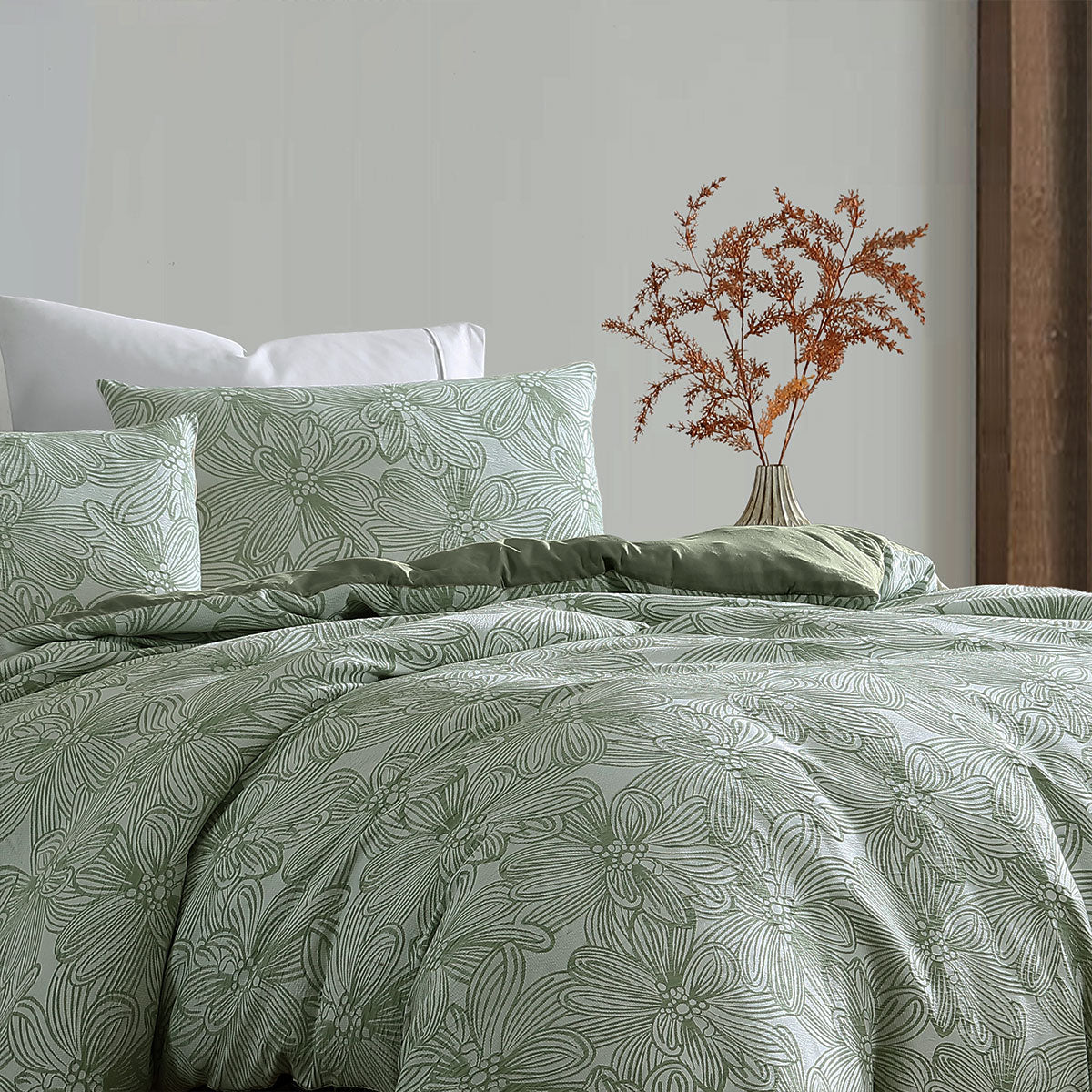 Ardor Avena Green Textured Floral Jacquard Quilt Cover Set King V442-INT-QUILTCS-AVENAJACQUARD-GREEN-KI
