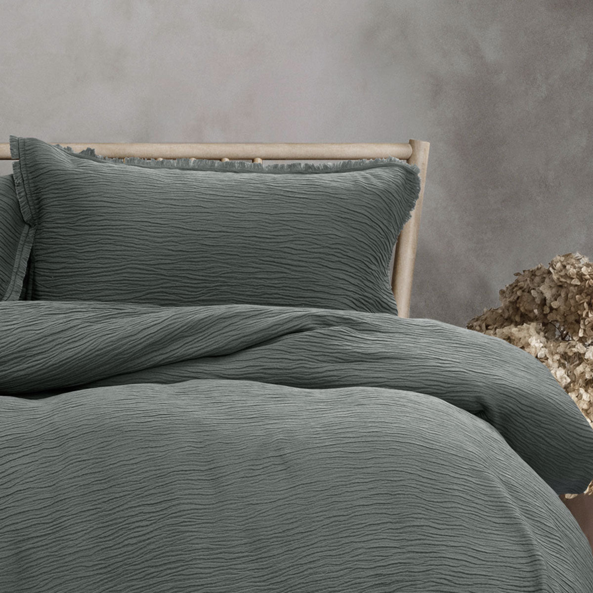 Ardor Campbell Charcoal Crinkled Texture Quilt Cover Set Queen V442-INT-QUILTCS-CAMPBELL-CHARCOAL-QS