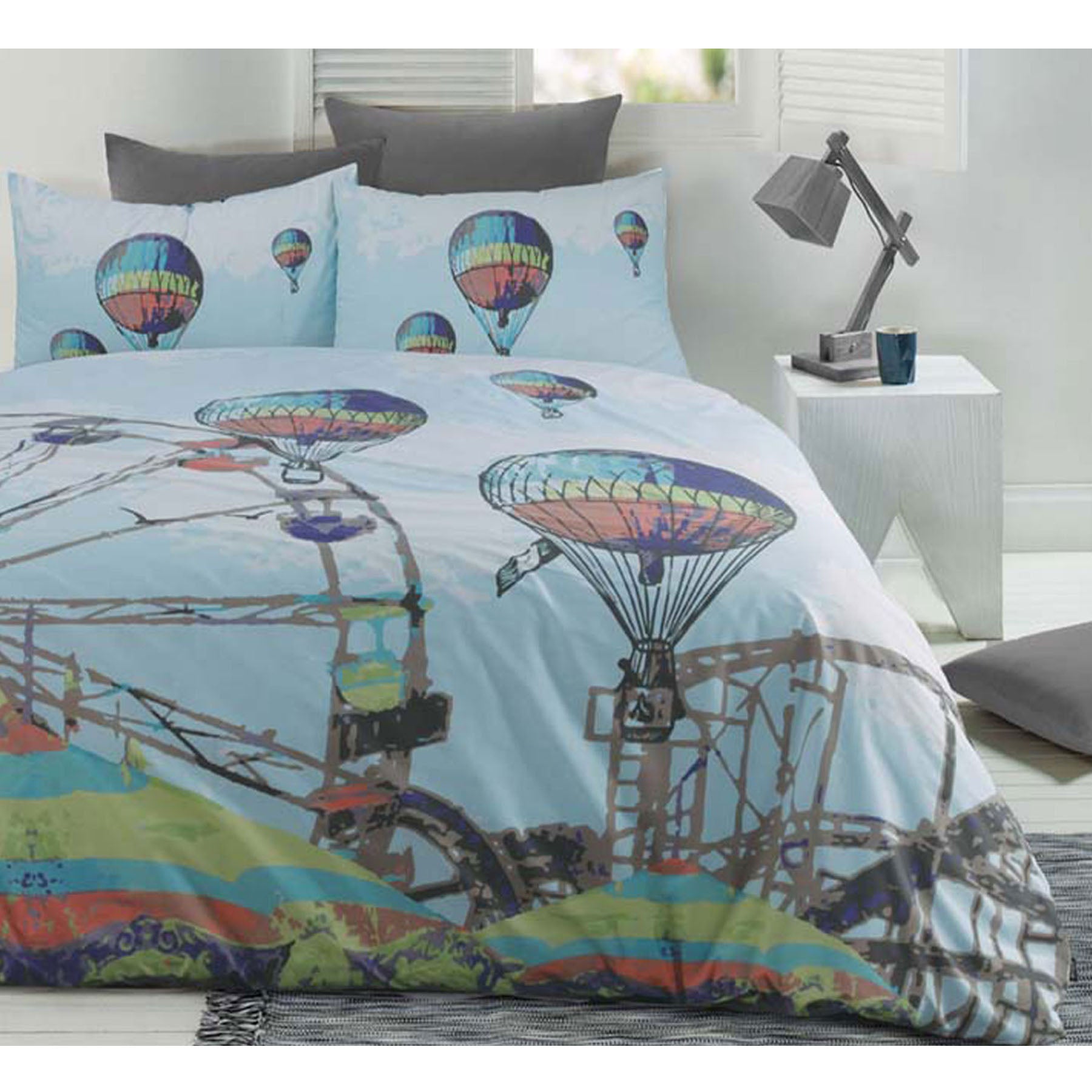 Retro Home Quilt Cover Set Carnival KING V442-INT-QUILTCS-CARNIVAL-MULTI-KI