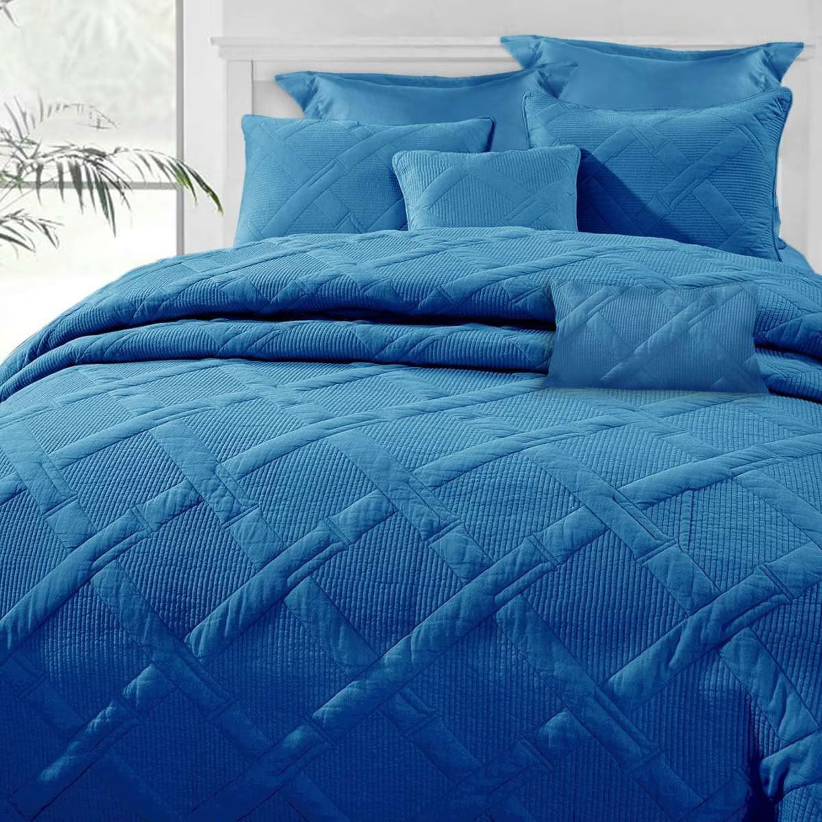 Ramesses French Blue 7- Piece Air Cloud Bamboo Blend Matelasse Comfort Set Queen V442-KIT-COMFORTER-7PCAIRCLOUD-FRENCHBLUE-QS