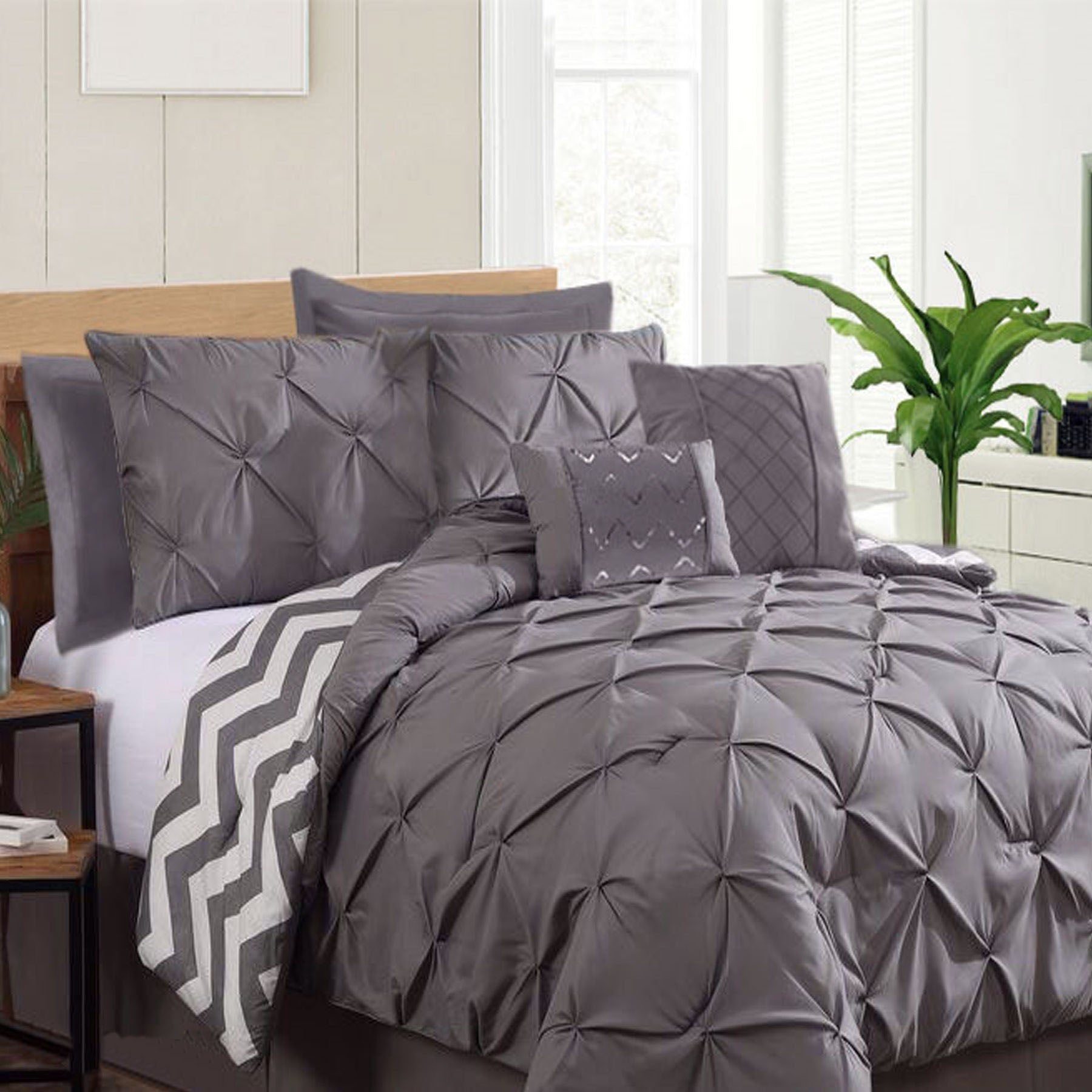 Ramesses 7 Piece Pinch Pleat Comforter Set Charcoal King V442-KIT-COMFORTER-PINCHPLEAT-CHARCOAL-KI