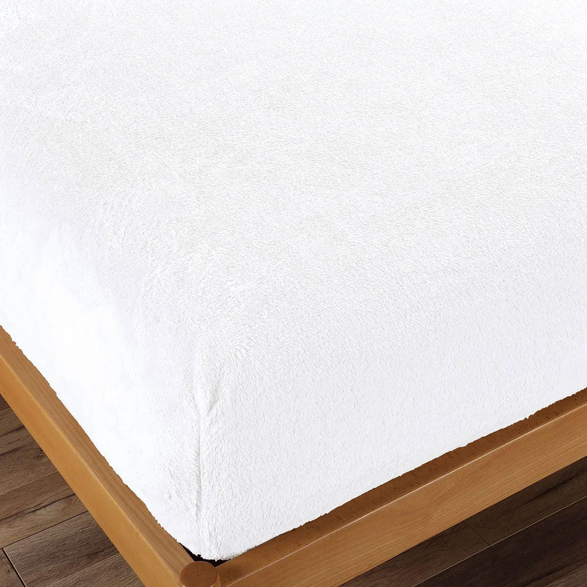 Ramesses Teddy Fleece Fitted Sheet Combo Set White Double V442-KIT-FITTEDSS-TEDDYFLEECE-WHITE-DS