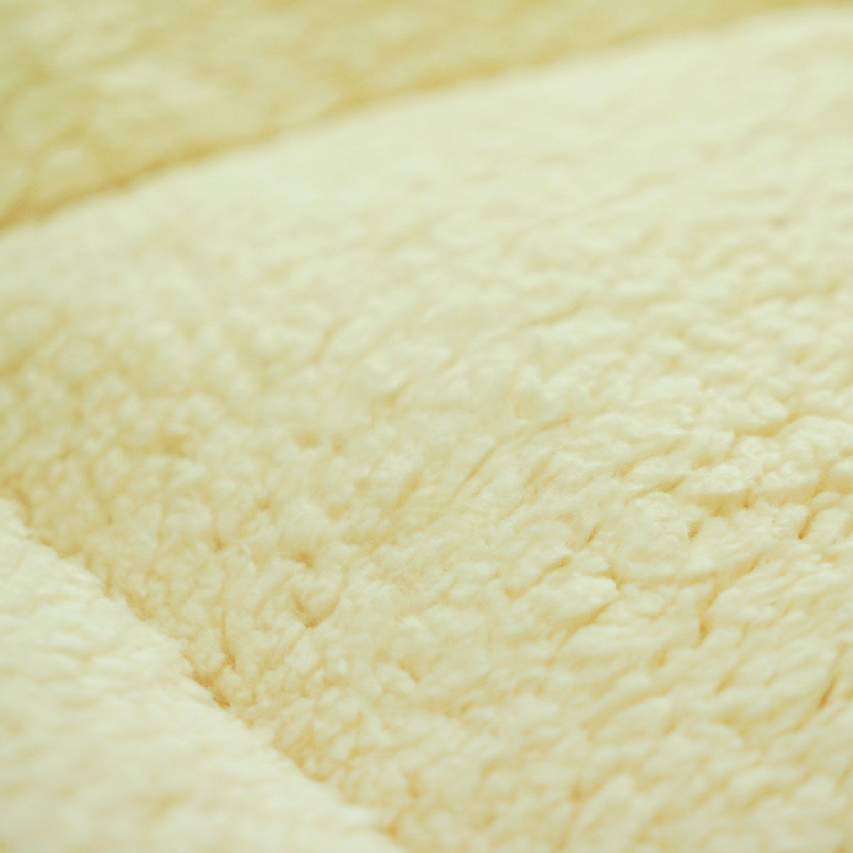 Ramesses 1200GSM Sherpa Winter Mattress Topper Double V442-KIT-MATTRESST-1600GSMSHERPA-WHITE-DS
