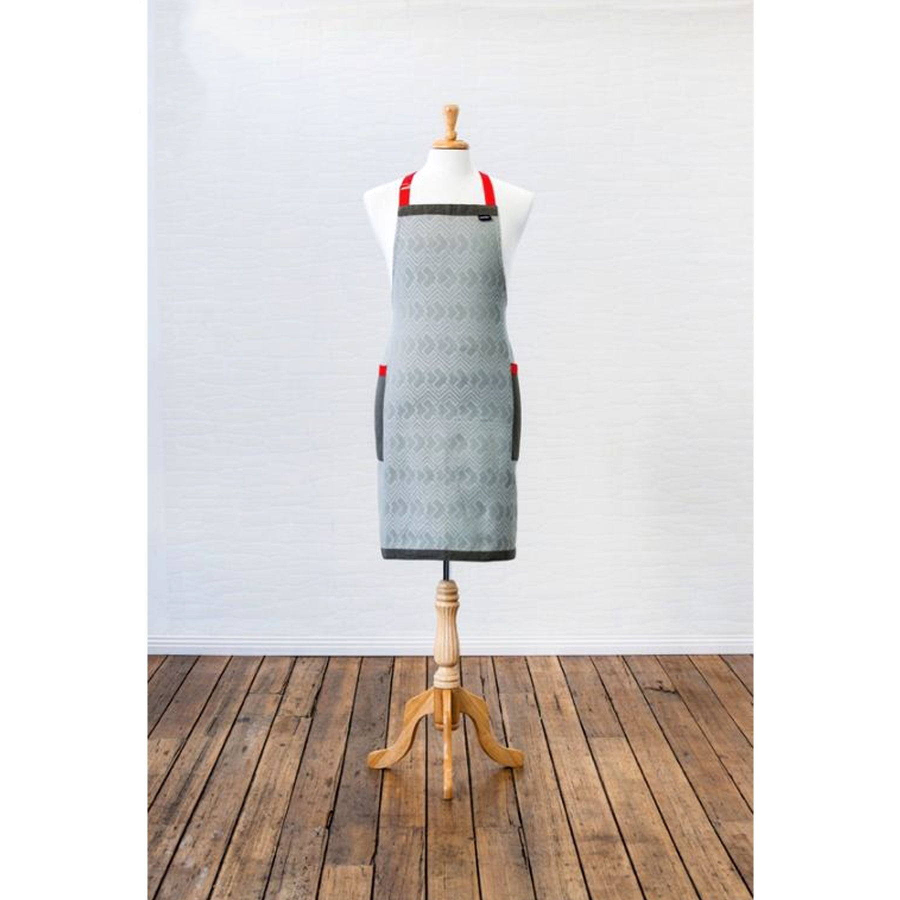 Ladelle Lucca Kitchen / BBQ Cotton Apron V442-LDE-APRON-LUCCA-GREY-SH