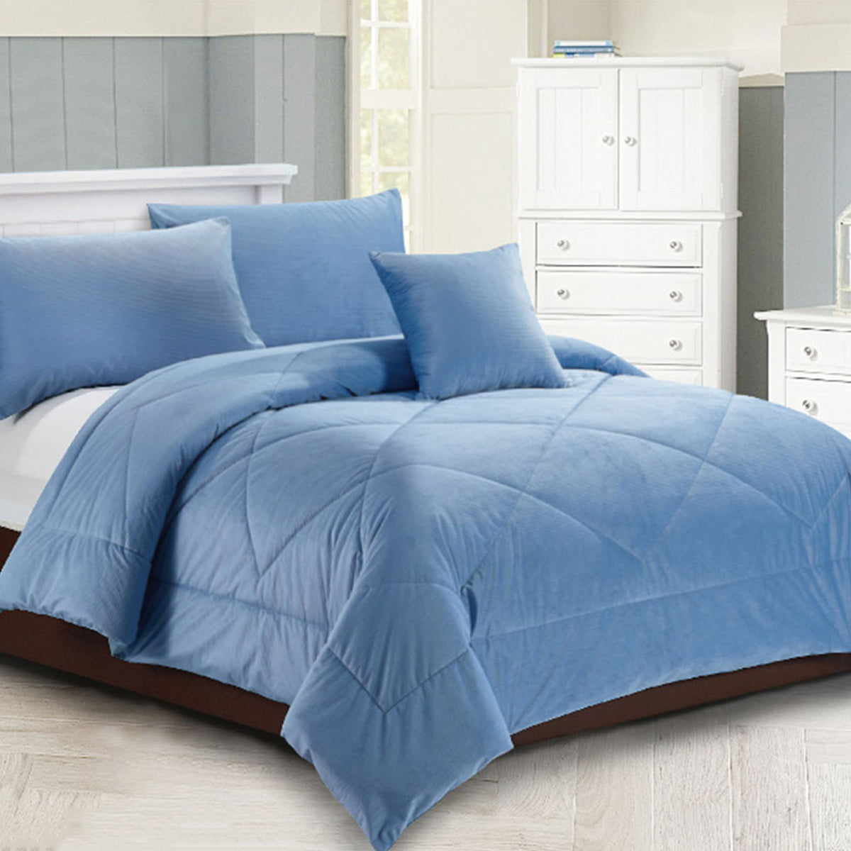 Georges Fine Linens Carrington Quilt / Comforter Set Chambray Blue King V442-MFL-QUILT-CARRINGTON-BLUE-KI