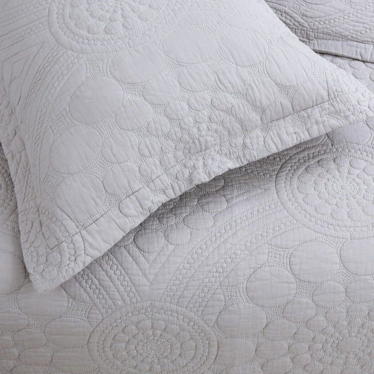 100% Cotton Lightly Quilted Coverlet Set Unity Silver Queen V442-STT-COVERLET-UNITY-SILVER-QS