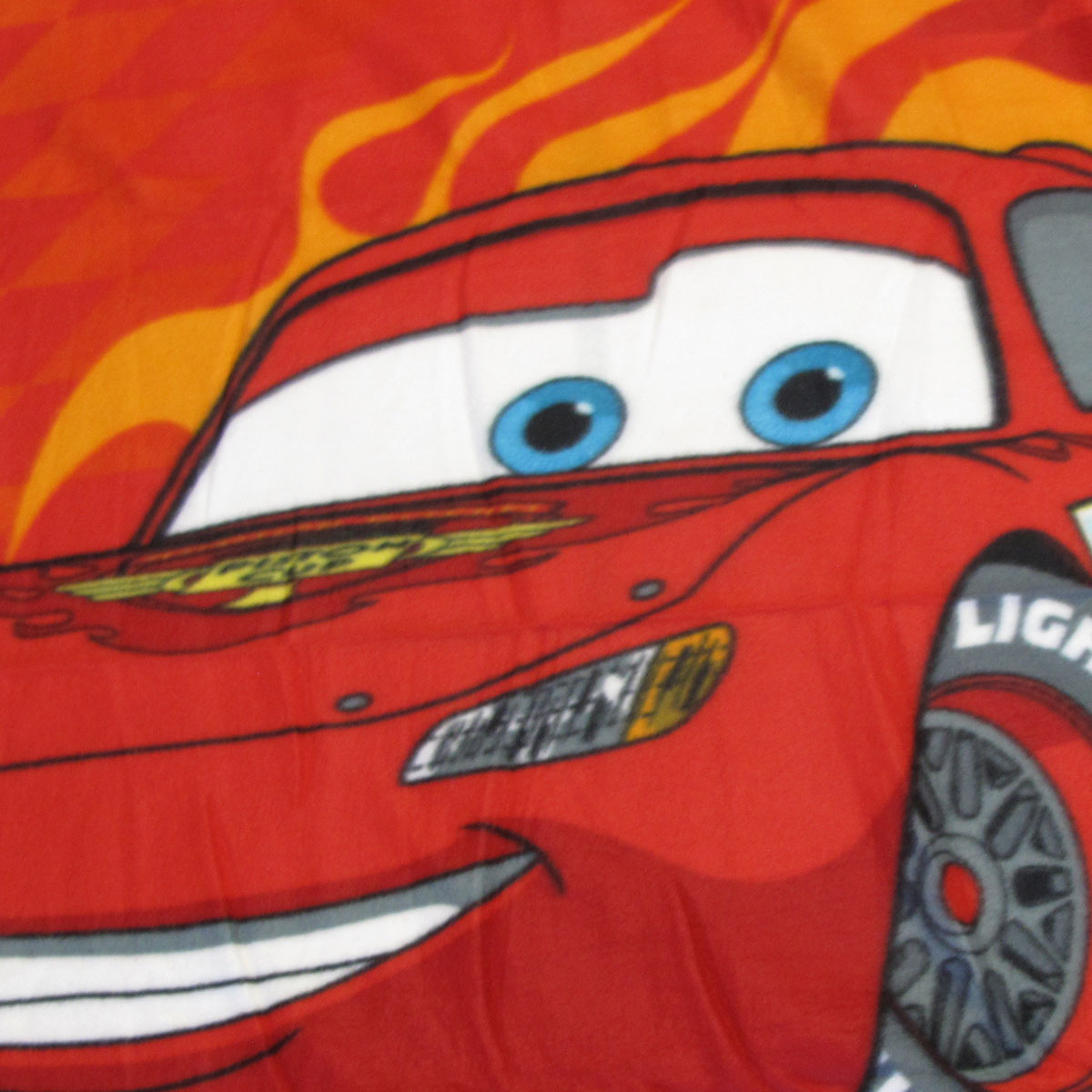 Lightning McQueen Printed Polar Fleece Throw Rug 130 x 160 cm V442-UGG-THROW-LIGHTNINGMCQUEEN-RED-RE