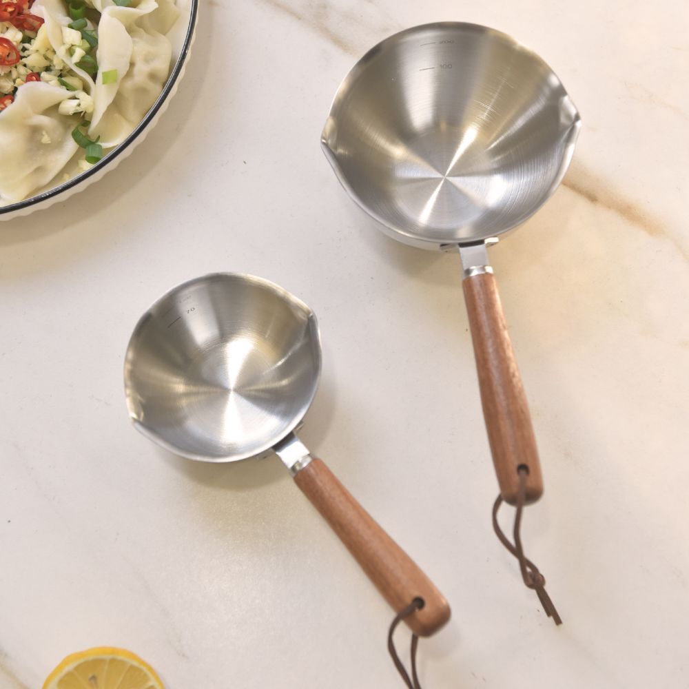 Kylin 304 Stainless Steel Oil Poured Pot With Wood Handle 120ml V445-C260196