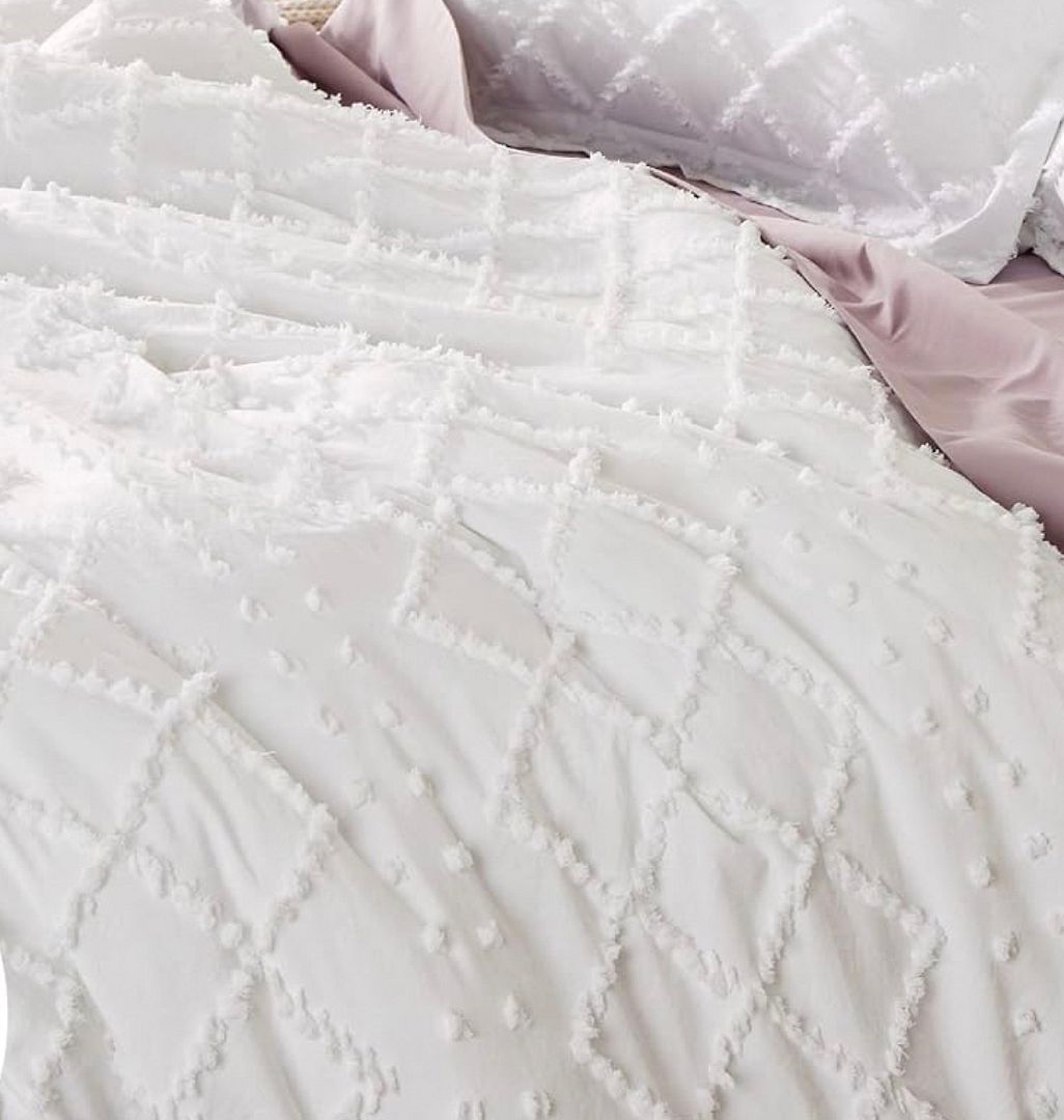 Tufted Boho Embroidery Quilt/Doona/Duvet Cover Set - White - Super King Size V493-JJXW-01SK