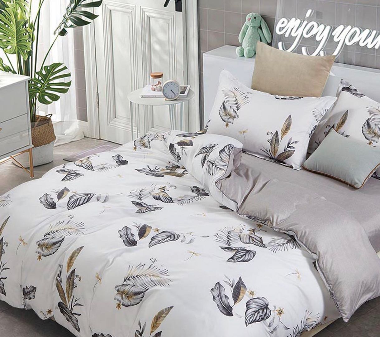 Marsella Super King Size Quilt/Duvet Cover Set V493-MSK-455
