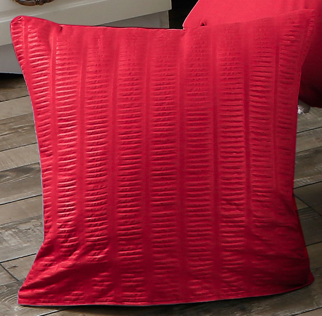 1000TC Premium Ultra Soft Seersucker Cushion Covers - 2 Pack - Red V493-PCC-4