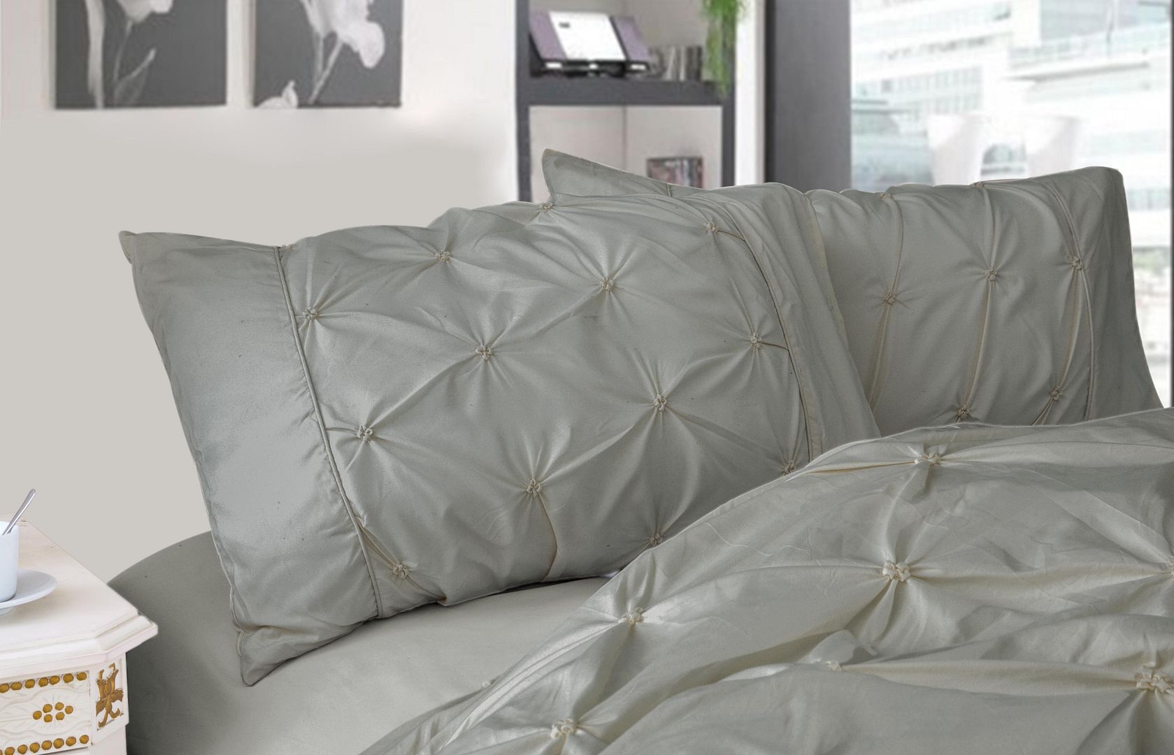 Diamond Pintuck Premium Ultra Soft Standrad size Pillowcases 2-Pack - Grey V493-ZSP-06