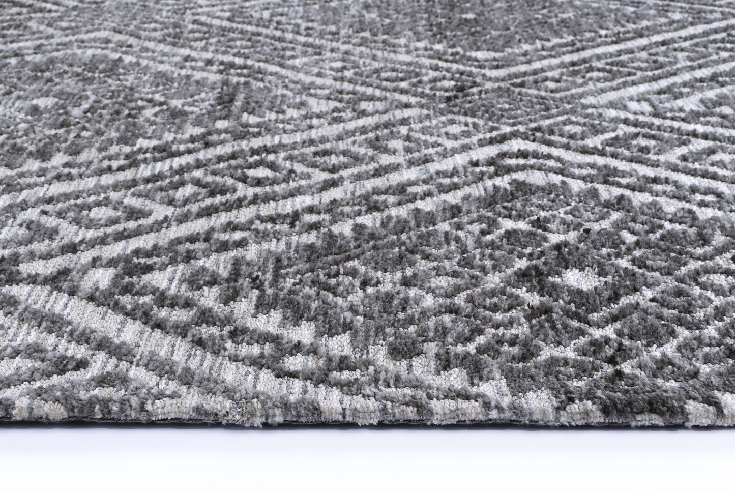 Amritsar AMRI05 Charcoal & Beige 240X330 V516-AMRI24005CBEI