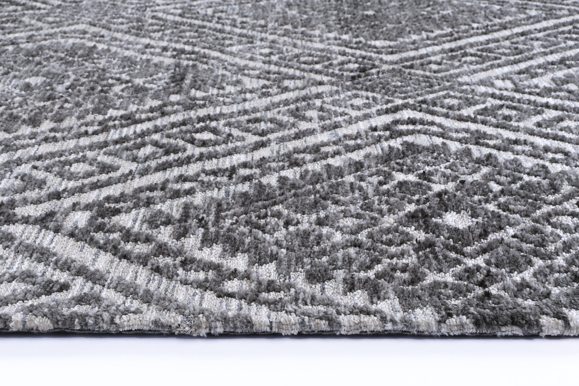 Amritsar AMRI05 Charcoal & Beige 240X330 V516-AMRI24005CBEI