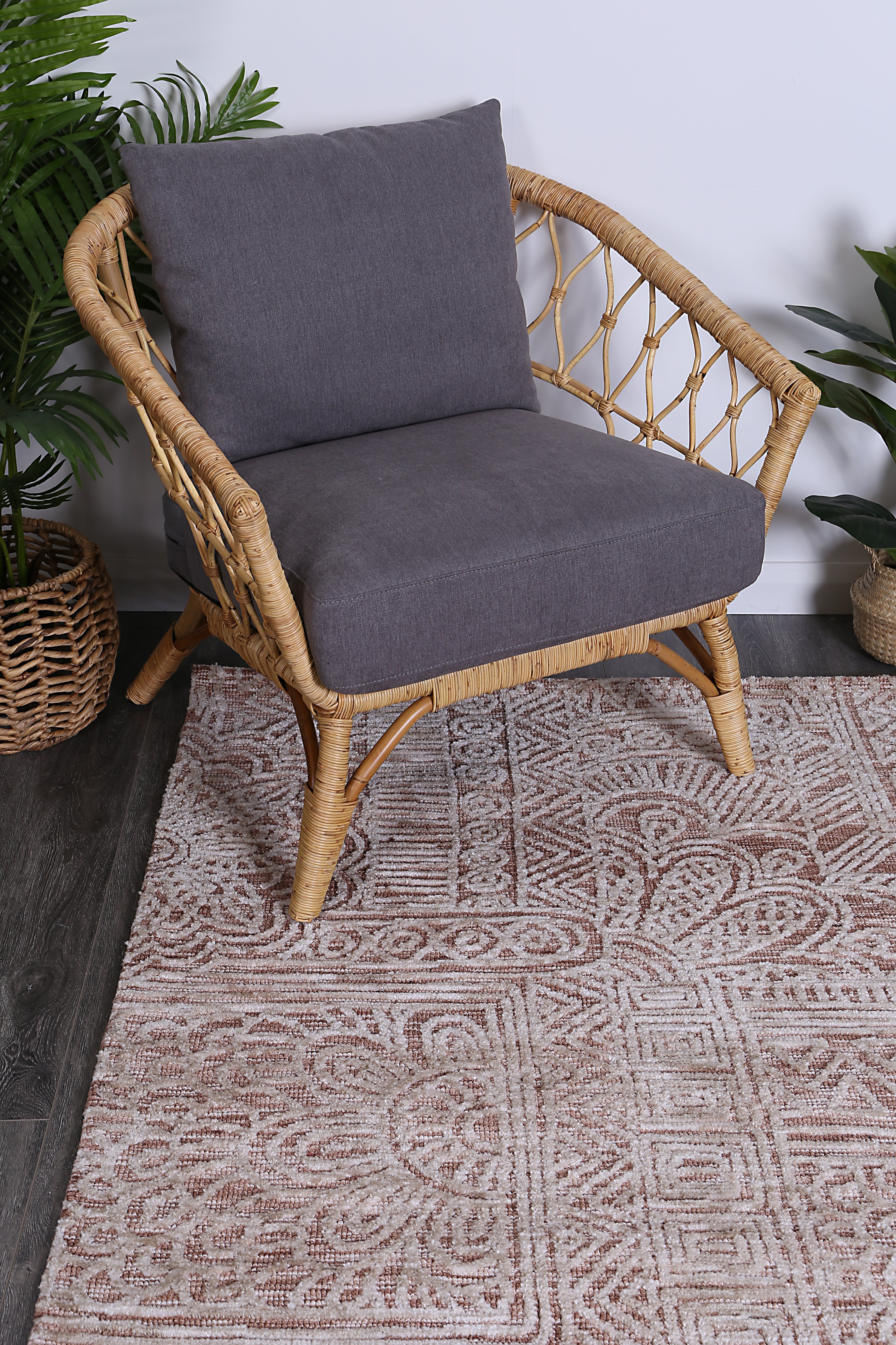Amritsar Newburg Rust Tribal Rug 240X330 V516-AMRI240NEWBRUST
