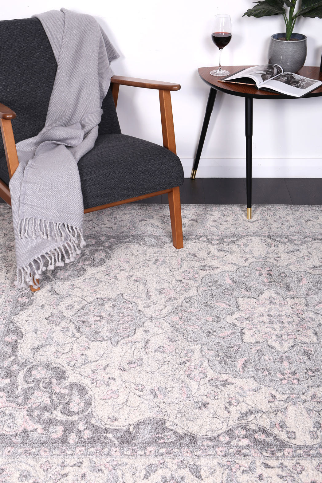 delicate-deli7 160x230 V516-DELI160DELI07