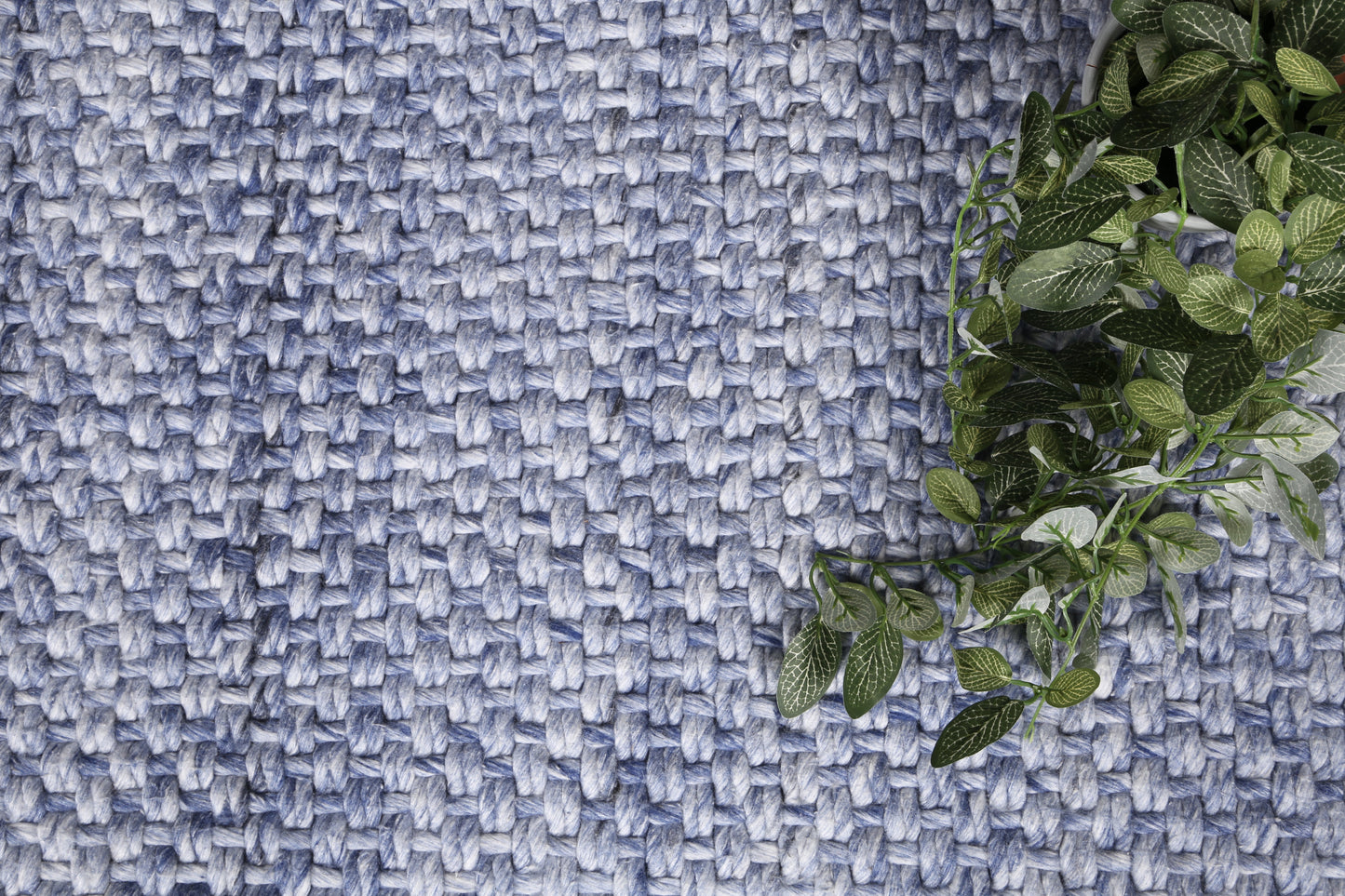 Harlow Chignon Blue Wool Blend Rug 160x230 V516-HARL160CHIGBLUE