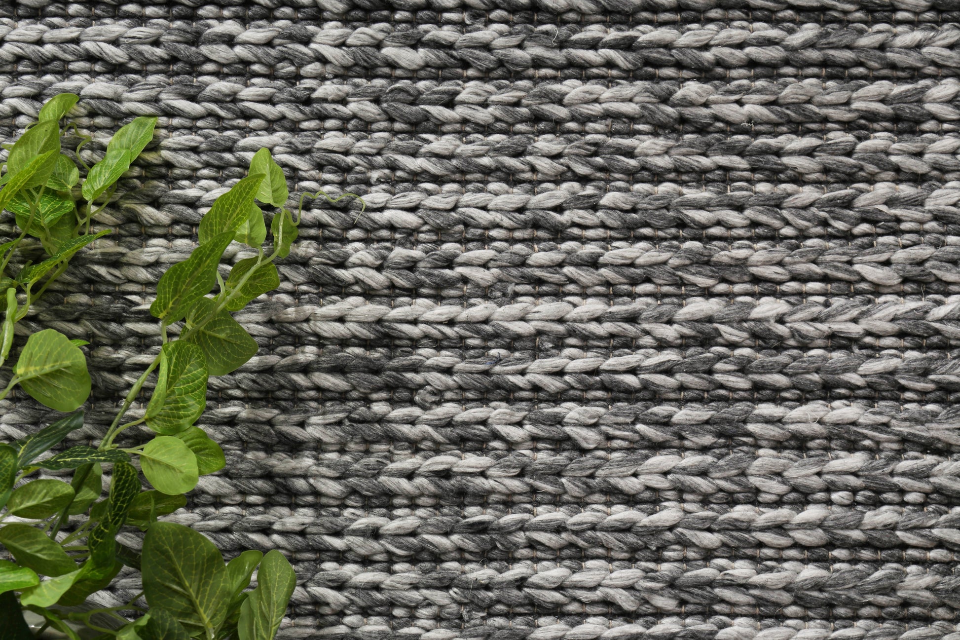 Harlow Cue Charcoal Wool Blend Rug 240x330 V516-HARL240CUECHAR