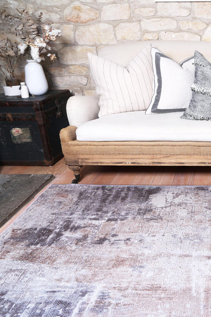 vintage-crown-leopold-ash-ivory-distressed-vintage-rug 280x380 V516-VINT280228602
