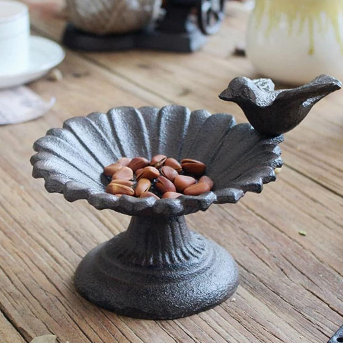 Retro Petal Shaped Bird Feeder Hanging Decorative Outdoor Garden Bird Feeding V528-BIRD-FEEDER-653576