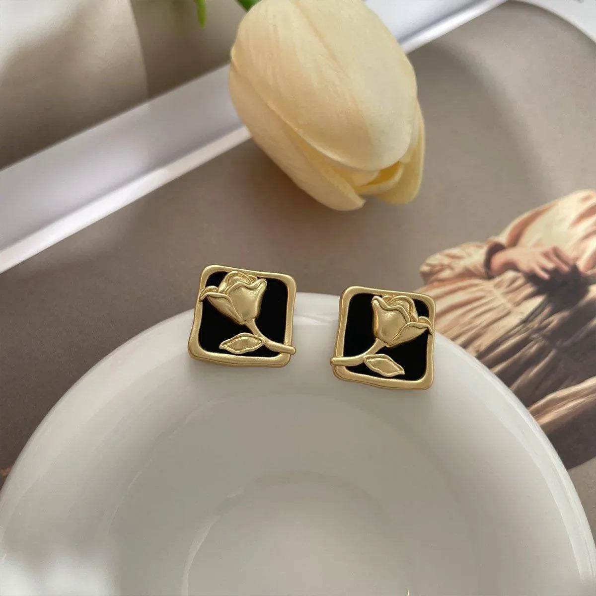 Vintage Matte Black Rose Square Stud Earrings Elegant Fashion Jewelry Women V528-EARRINGS-BLACK-ROSE-889361