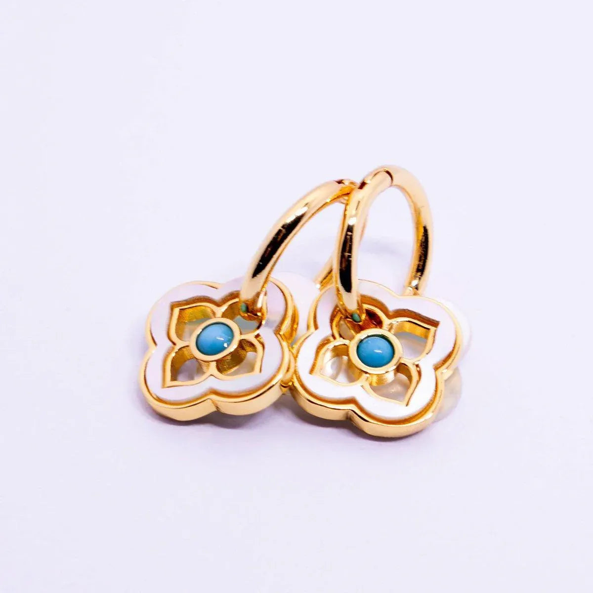 New Chinese Style Multi-Wear Natural Shell Four-Leaf Clover Earrings for Women V528-FOUR-LEAF-CLOVER-701396