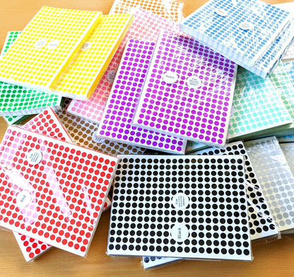 Gold Assorted Sizes Colour Sticker Dots Adhesive Round Labels Circular Spot Scrapbook - 13mm*132 Dots V528-GOLD-13MM-132DOTS58785