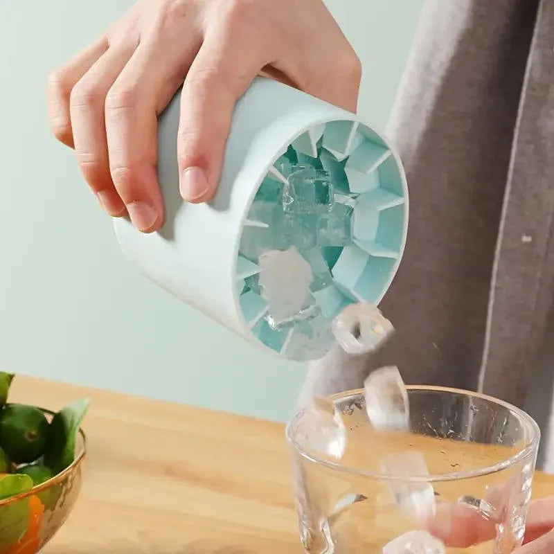 Silicone Ice Cube Tray Mould Ice Box Compartment Bucket for Easy Ice Making - Gray V528-ICE-GREY-123560