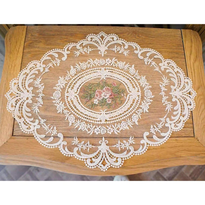 4 Pack Retro Lace Oval Placemats 31x42cm French Crochet Doilies 4 Colors Set - White V528-LACE-PLACEMAT-WHITE-4PCS-909133