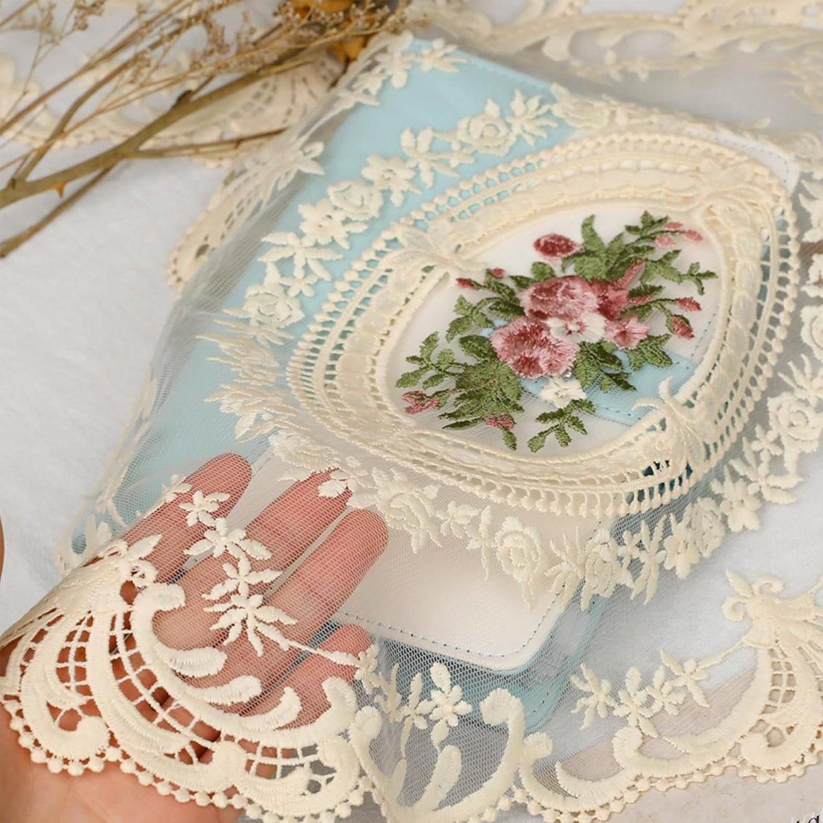 4 Pack Retro Lace Oval Placemats 31x42cm French Crochet Doilies 4 Colors Set - White V528-LACE-PLACEMAT-WHITE-4PCS-909133