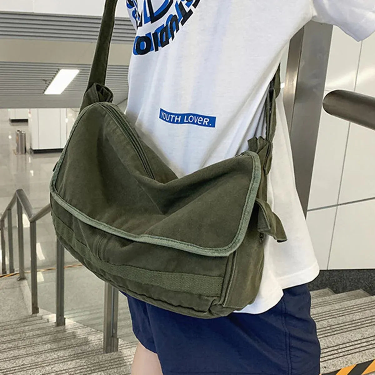 Green Messenger Shoulder Bag for Men Women Casual Work Travel and Daily Use V528-MESSENGER-BAG-GREEN-549502