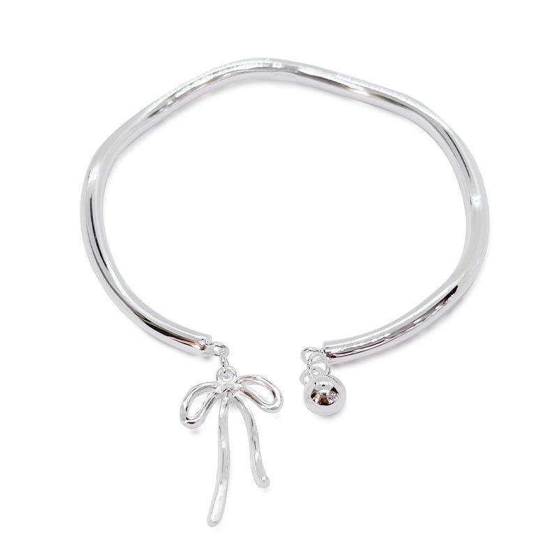 Bangle Bowknot Bells Bracelet Korean Opening Wrist Chain Women Silver Bracelet - Moebius strip V528-MH00160-MBWS-662880