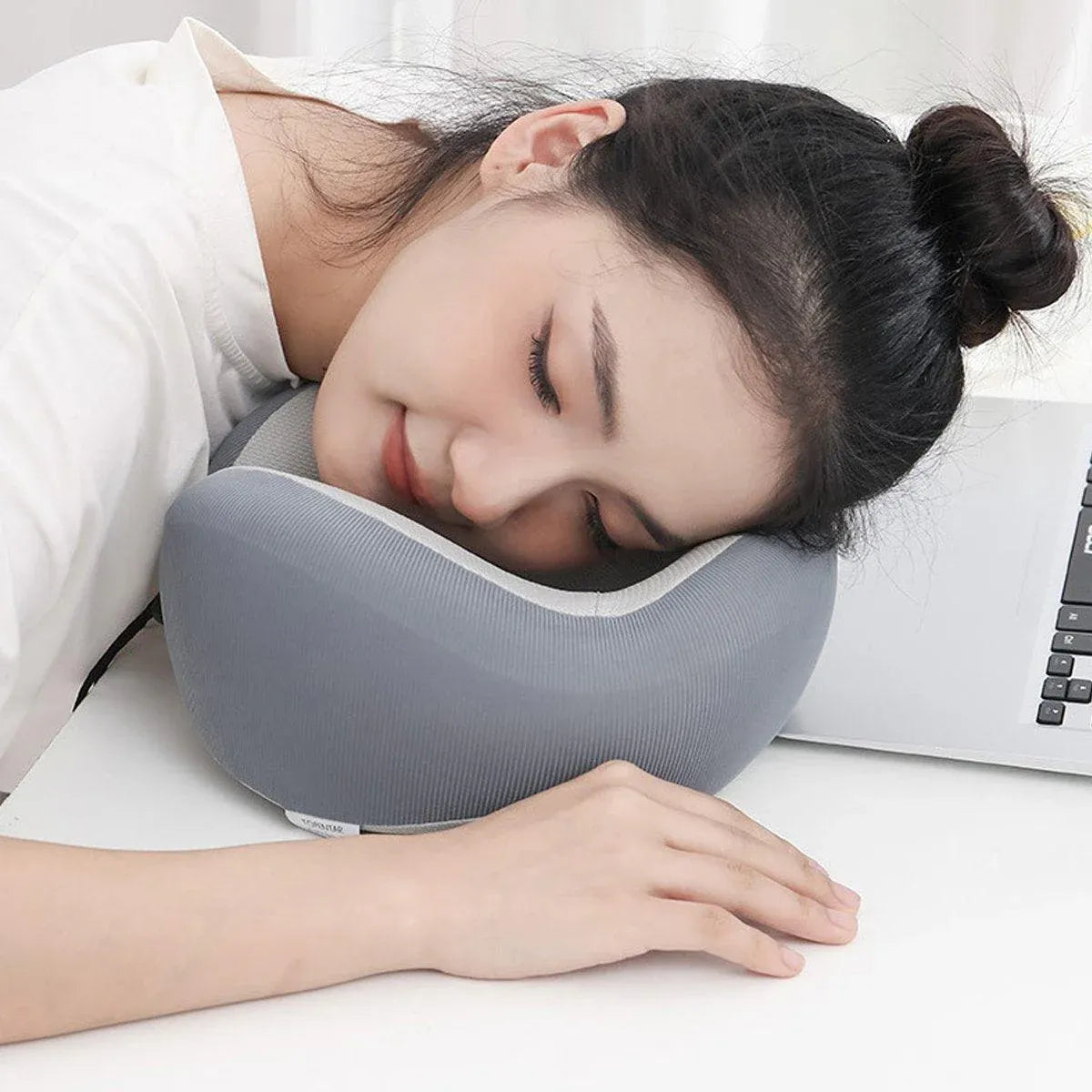 Memory Foam U Shaped Neck Pillow Travel Portable Office Nap Support Pillow - Black V528-NECK-PILLOW-BLACK-586141