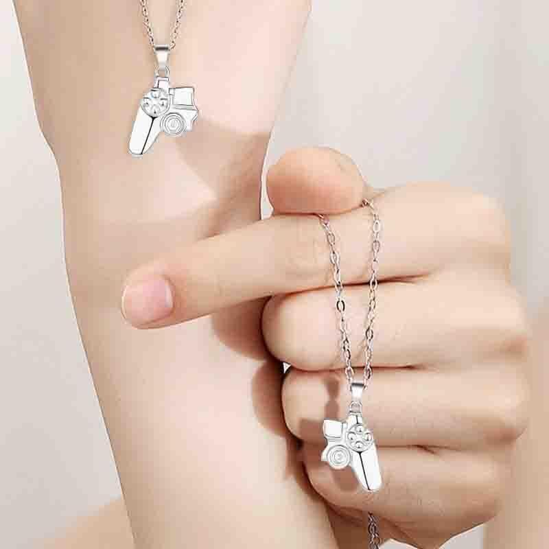Matching Gamer Controller Necklace for Couples or Friends Pendant Gift Set - Silver and Black V528-NECKLACEPENDANT-04-894035
