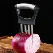 Food Slice Assistant Onion Slicer Cutter Fish Meat Potato Vegetable Holder Tool V528-ONIONCHA-6443141