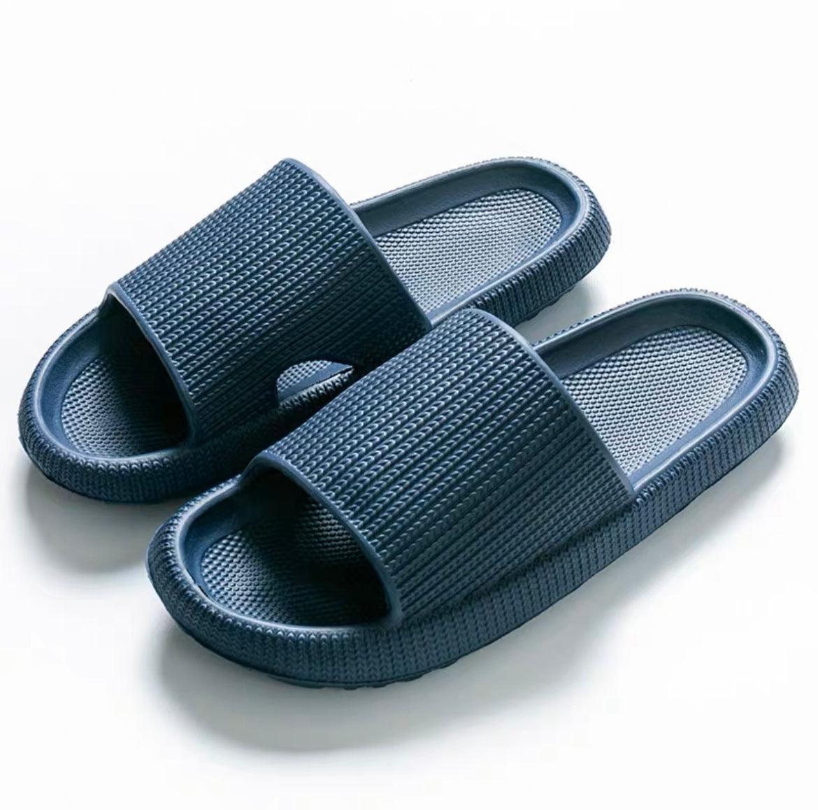 Ultra-Soft Pillow Slides EVA Slippers for Indoor Outdoor Use - Thick Anti-Slip Sole - Black 36-37 V528-PBL-BLACK36-3779807