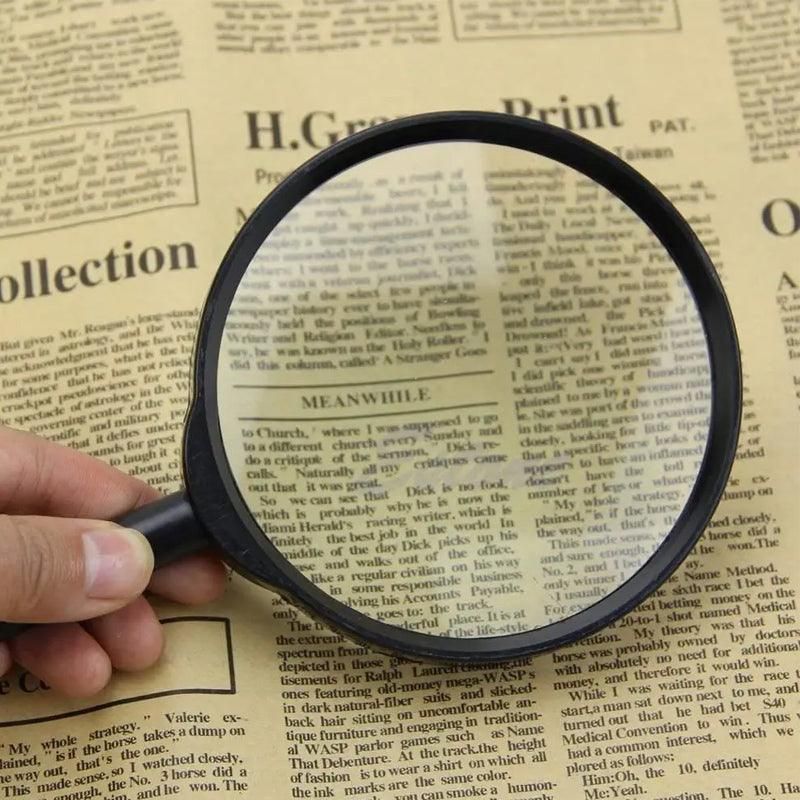 10cm Handheld Magnifying Glass Loupe for Optimal Reading Clarity V528-PLASTICMAGNIFYINGGLASS-963075