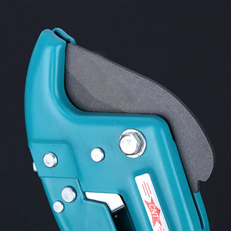 Heavy Duty PVC Pipe Cutter Ratchet Tube Cutter 42mm for Plastic Conduits V528-PVCPIPECUTTER-42MM-964938