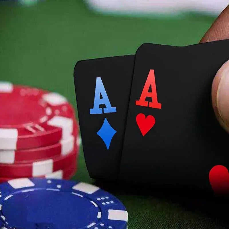 Waterproof PVC Playing Cards Poker Deck Black Plastic Magic Tricks Game Set - Red V528-PVCPOKER-RED-018490
