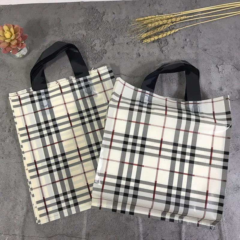 50x Reusable Plastic Tote Bag Eco Friendly Shopping Bags Durable Large Capacity - Red-Black 37*30*8cm V528-RED-BLACK-30-4-4-50PCS-756544