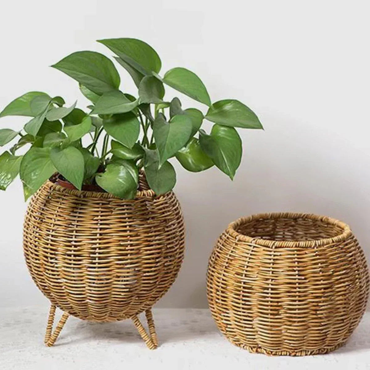 Hand Woven Storage Container with Lid Tabletop Basket Sundries Holder Organizer - Without Legs V528-STORAGE-BASKET-181-584251