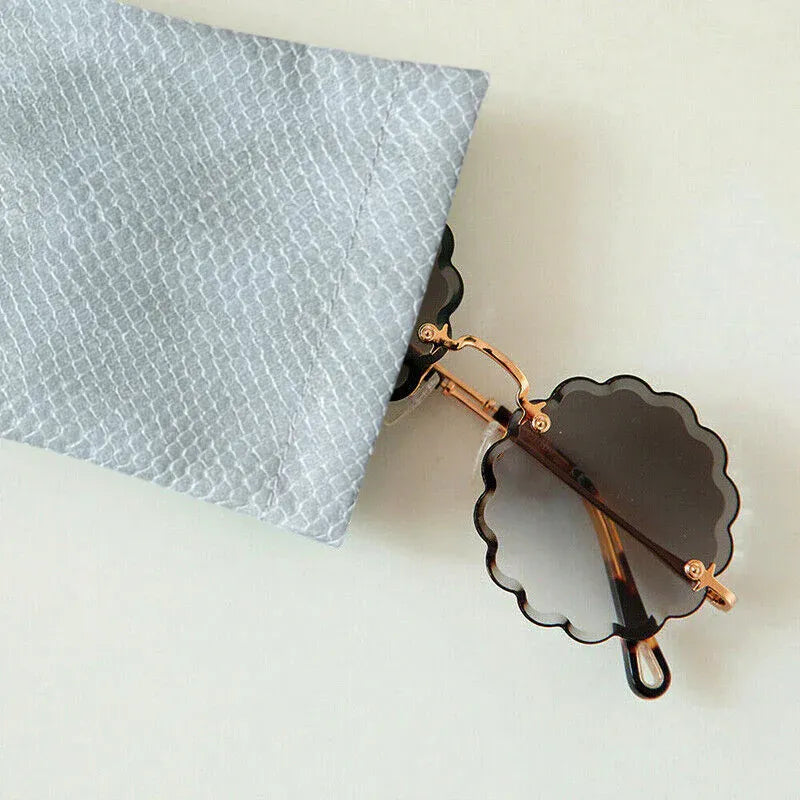 Mouth Snapped Sunglasses Eyeglass Glasses Case Soft Pouch Bag Pocket Spectacle - Pink V528-SUNGLASSES-BAG-LIGHTPINK-54112