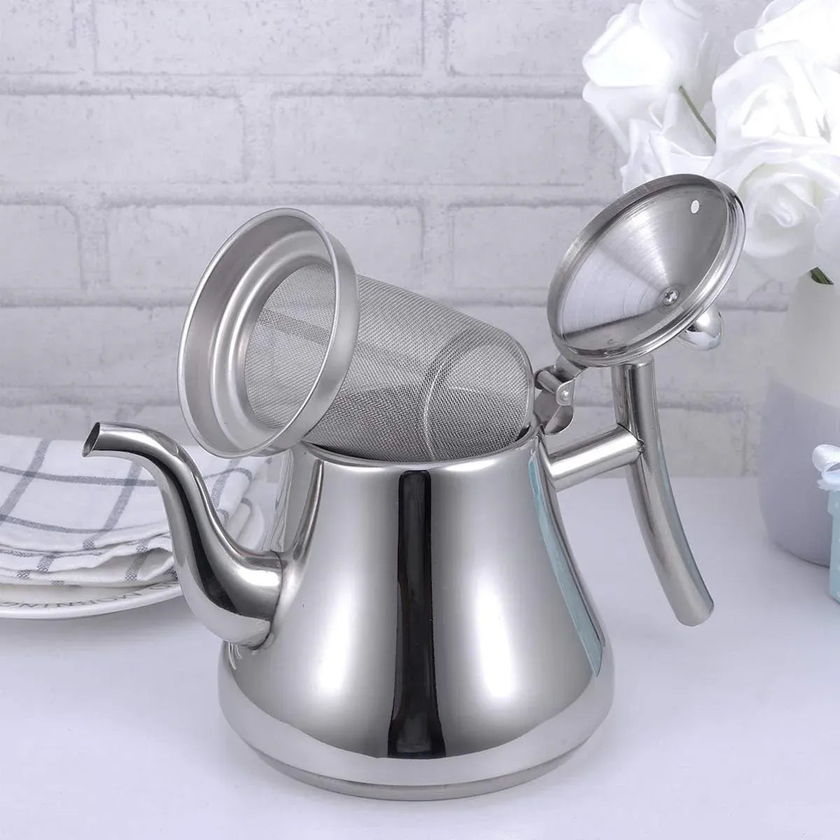 Thickened Stainless Steel Teapot Kettle With Strainer For Restaurant Hotel Use V528-TEAPOT-1L-156995